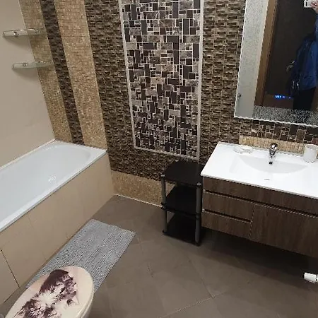 Harriet Hill Designer Bansko