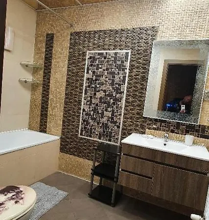 Harriet Hill Designer *