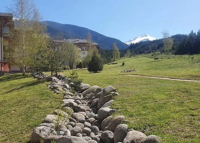 Harriet Hill Designer Apartament Bansko